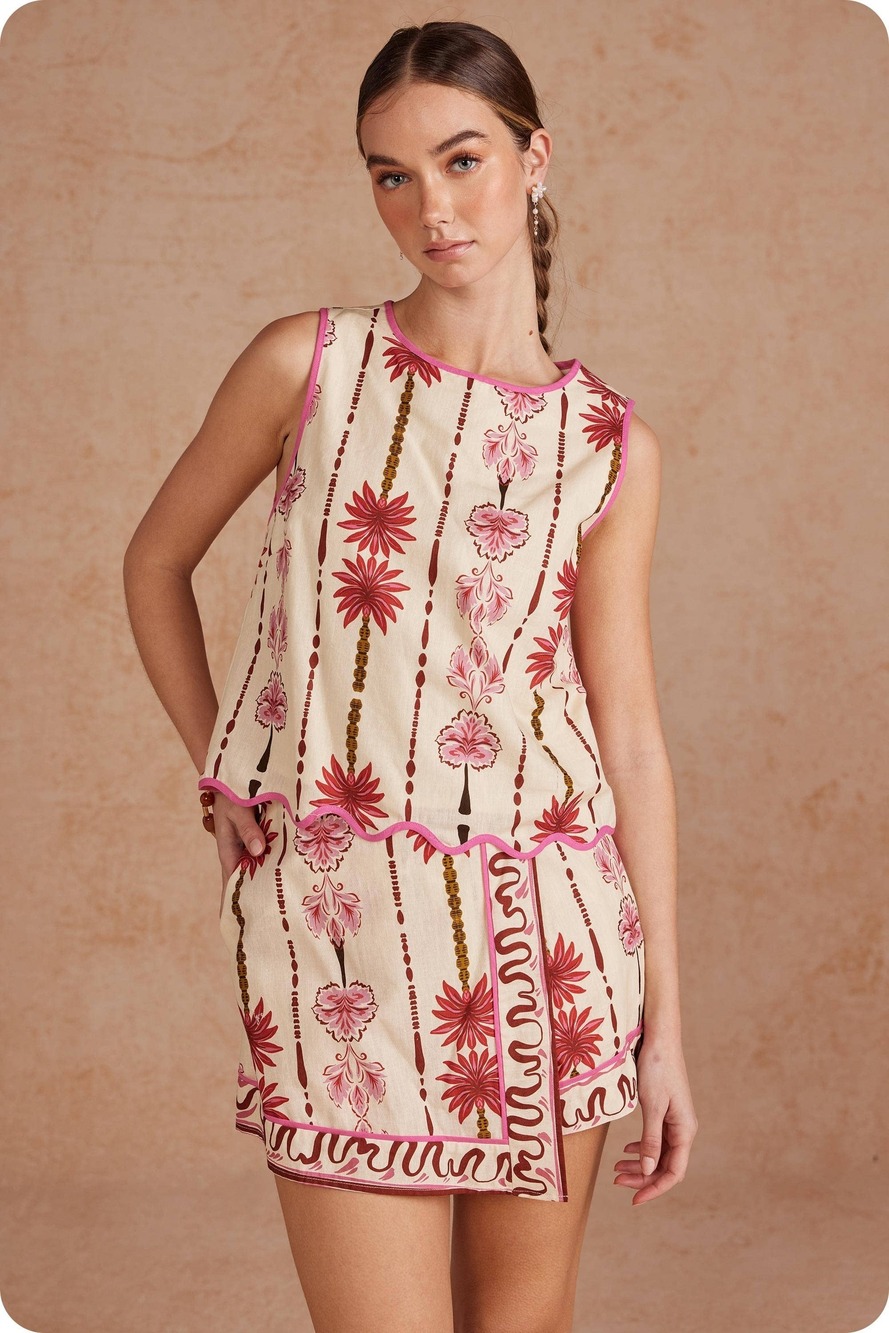 Strut & Bolt Border Striped Palm Floral 2-Piece Scalloped Linen Skort Set